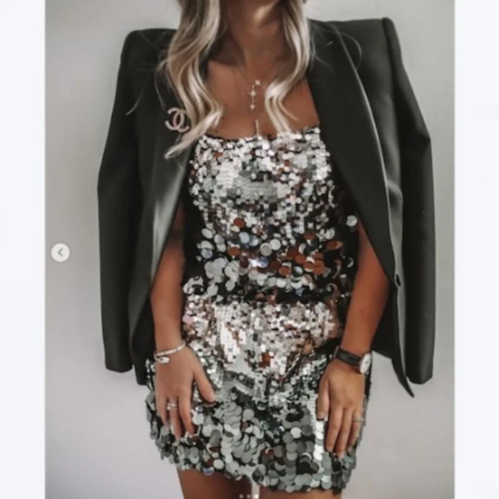 ZARA SILVER SEQUIN MINI DRESS  Bloggers favite - Picture 4 of 17